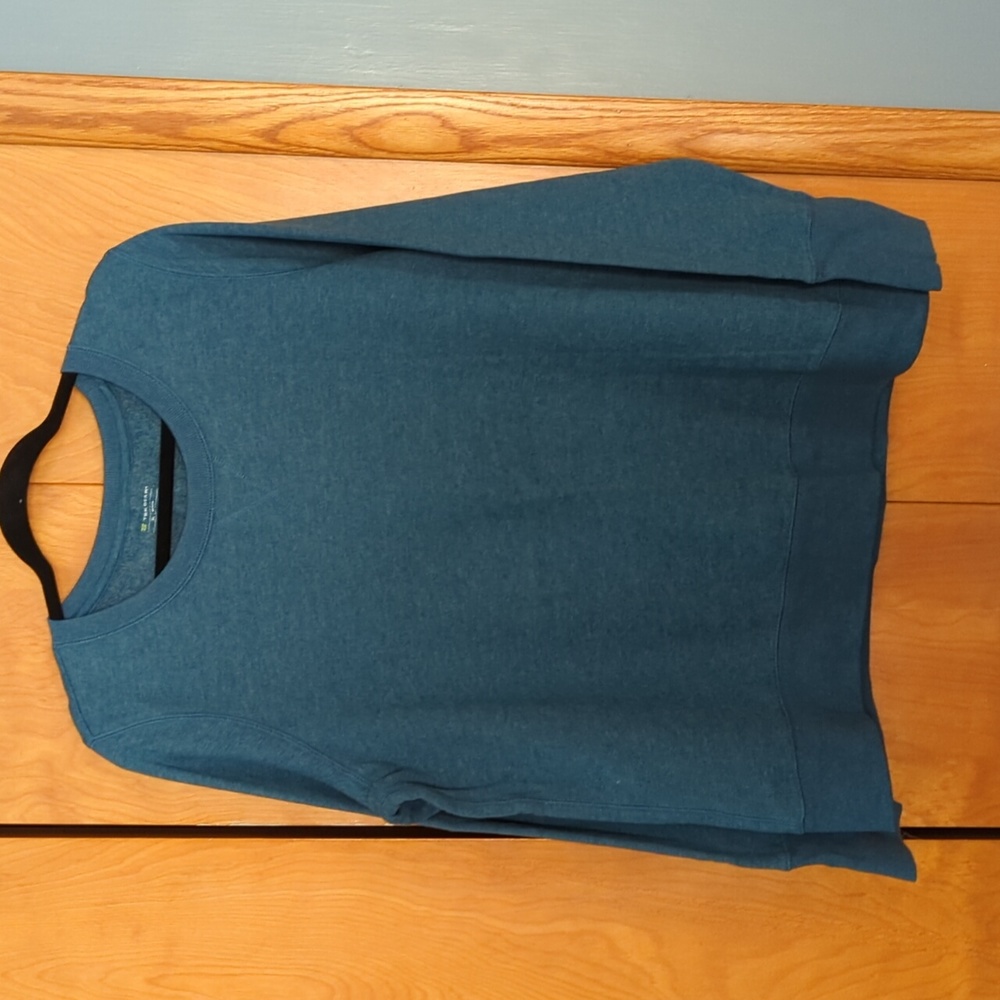 Women's yoga sweatshirt